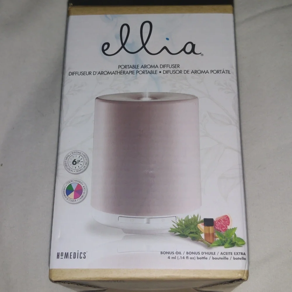 Nwot ellia portable aroma diffuser
